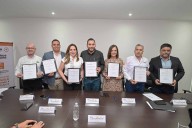 Alcalde Carlos Villarreal se reúne con autoridades para capacitar mano de obra en Monclova