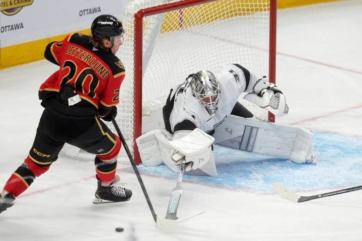 Kings edge Senators in Anton Forsberg’s return to Ottawa