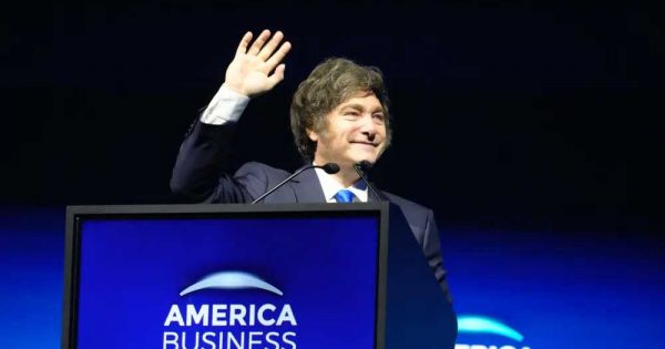 Milei critica a Mamdani y elogia a Trump