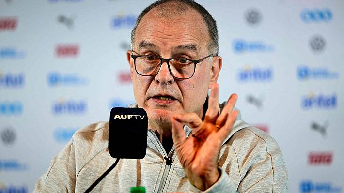 ¿Se va? Bielsa cita a sorpresiva conferencia en Uruguay y crecen los rumores: La versión que ronda
