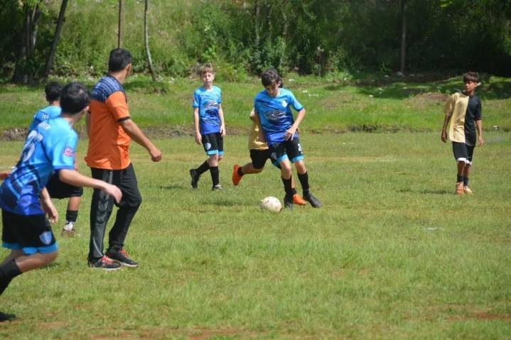 Fin de semana a puro fútbol: llegan las semifinales del Torneo Municipal Infantil en el Parque de la Ciudad