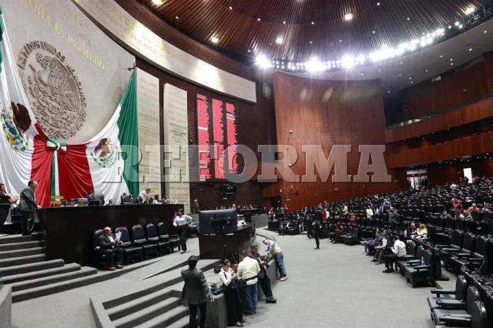 Posponen dictaminación de reforma sobre revocación en 2027