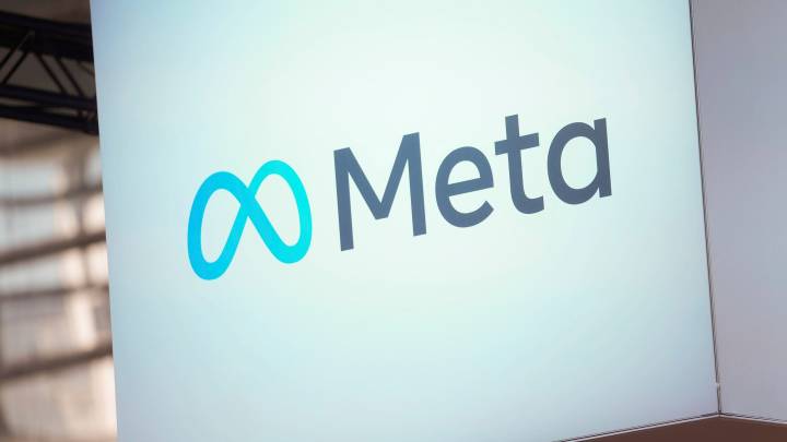 Meta prevails in historic FTC antitrust case, won't have to break off WhatsApp, Instagram