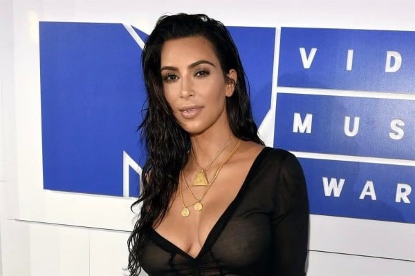 Kim Kardashian falla examen de abogacía; seguirá intentando