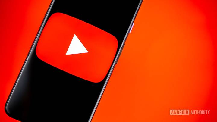 Bug or feature? YouTube Shorts bug removes all buttons for a super clean experience