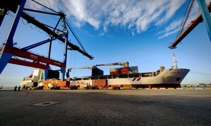 Buque del ALBA rumbo a Cuba con 5 mil toneladas de ayuda humanitaria