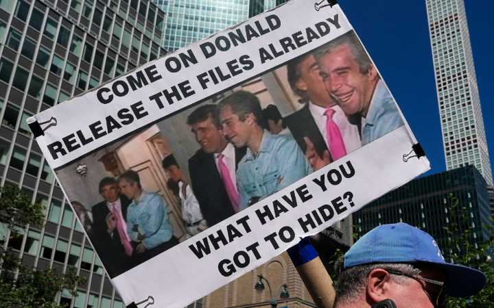 Trump acusa a los demócratas de 'desviar la atención' con el caso Epstein