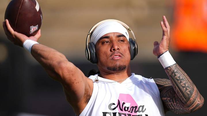 Noah Fifita's 4 TD throws, Arizona's 5 takeaways help Wildcats crush Colorado 52