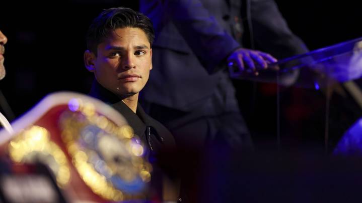 Ryan García opina que Paul dio un paso en falso al aceptar pelea con Joshua