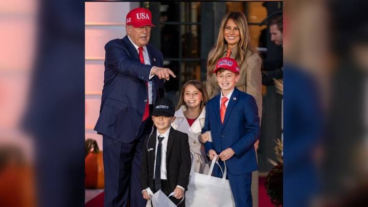 Little 'Trumps' meet Donald and Melania at White House Halloween fest. See pics