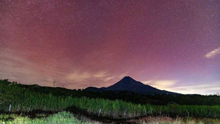 Tormenta Solar: Así se Vio la Aurora Boreal desde el Sur de Jalisco y Colima
