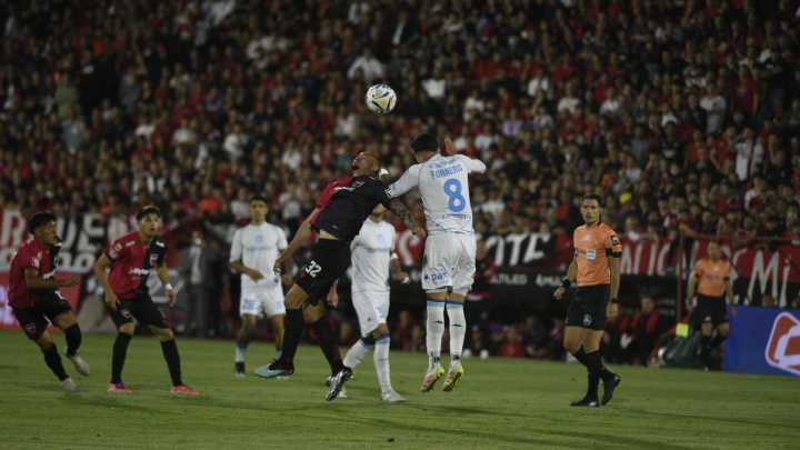 En vivo: Newell's cierra un año para el olvido en busca de un triunfo ante Racing en el Coloso