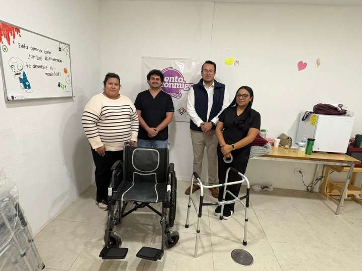 Entrega DIF Estatal aparatos funcionales, sillas de ruedas y auxiliares auditivos a 252 personas en situación de vulnerabilidad