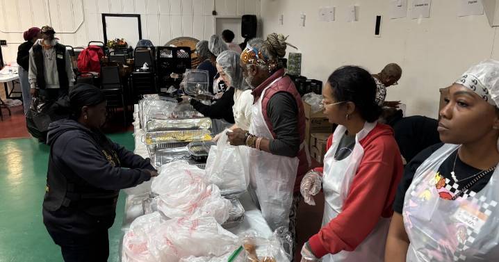 Baltimore thanksgiving tradition lives on despite year of high need and less resources