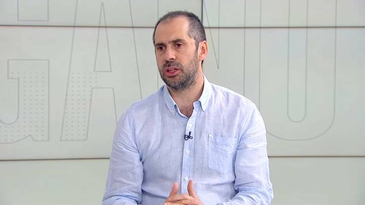 Ministro de Hacienda en Mega: Explicó dónde se apuntará tras aprobarse la Ley de Presupesto e hizo crtítica a "recorte" de Kast