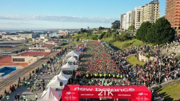Florencia Borelli y Laureano Rosa, los dueños del Medio Maratón