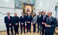 El Paso Blanco deslumbra en Murcia con una jornada histórica en torno al Santísimo Cristo del Rescate y la exposición “Hilos de Fe”