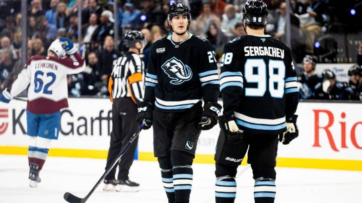 The Hat Trick: Dmitri Simashev Captures First NHL Point For Utah Mammoth In Loss To Maple Leafs