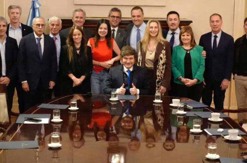 Javier Milei analiza nuevos cambios en el Gabinete y crece la incógnita sobre el futuro de Santiago Caputo