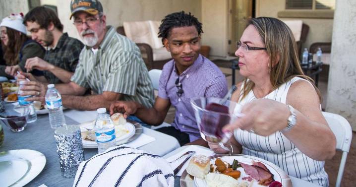 A mistaken text connected them. Now they’ve become one of America’s favorite Thanksgiving traditions