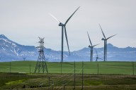 Alberta to prioritize AI data-centre projects that generate their own power