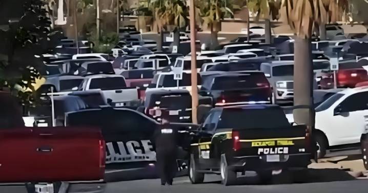 Hombres se enfrentan a tiros en Mall de Eagle Pass por un presunto motivo sentimental; agente de DPS fuera de servicio resulta herido de gravedad