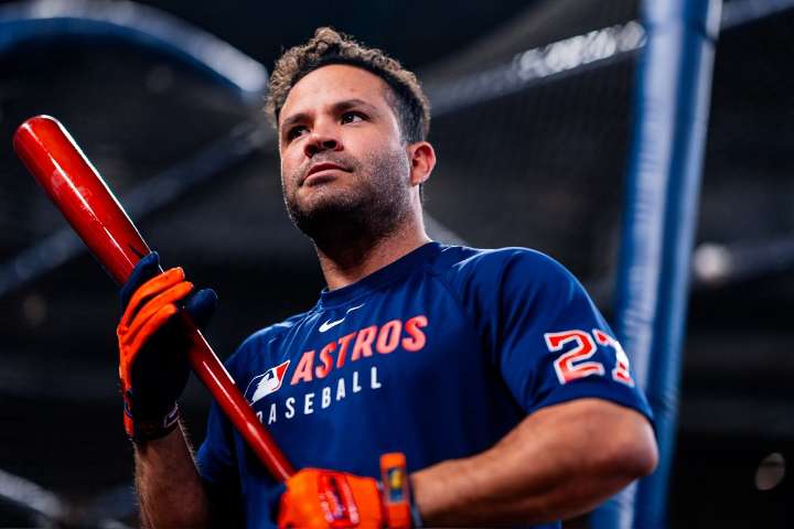 José Altuve va al quirófano