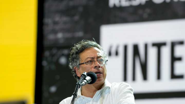 Gobierno de Gustavo Petro reconsidera llamado a consultas de embajador en EE. UU., Daniel García-Peña, tras supuesto plan para capturar al mandatario