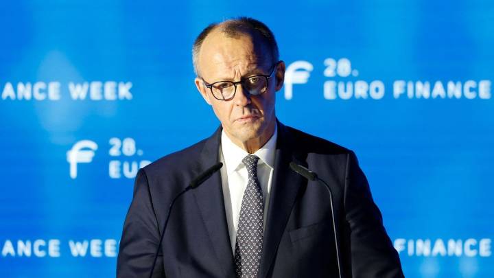 El canciller Merz amenaza con elecciones si cae la coalición