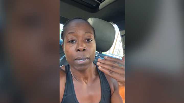 Gold's Gym in Los Angeles Revokes Membership of Woman Who Opposed Man in Women's Locker Room