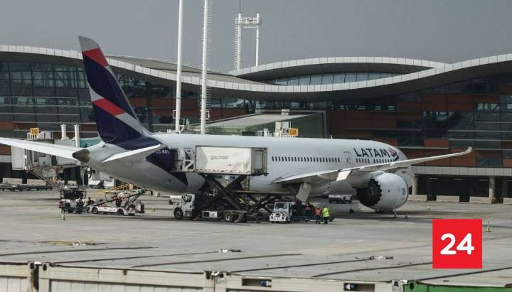 Pilotos de Latam inician huelga tras fin anticipado de mediación