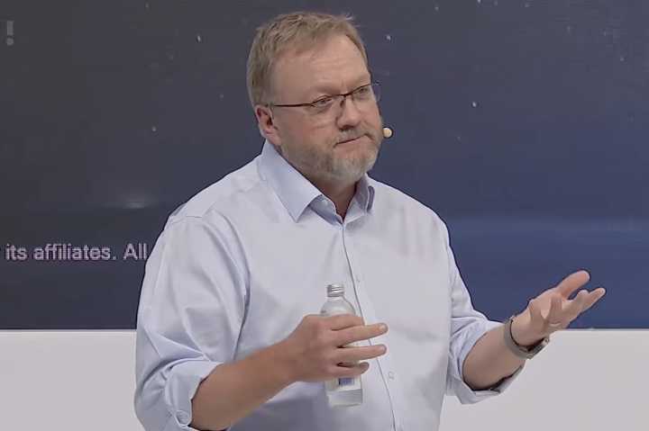 HCF chases near real-time intelligence on members' digital experience