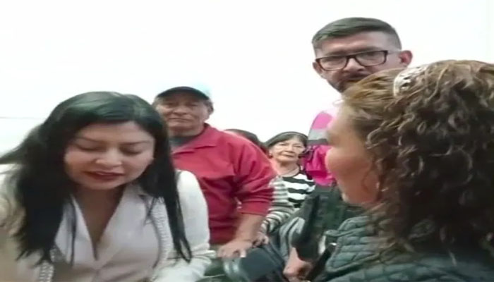 Vecinos de Huexoculco denuncian quema clandestina de basura