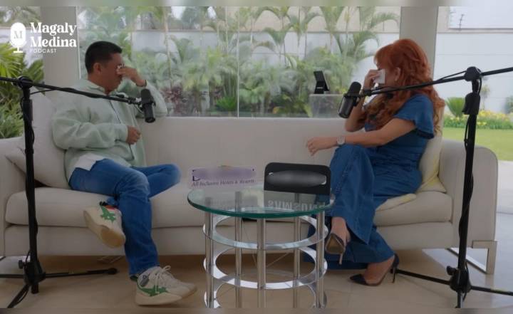 Magaly Medina rompe en llanto al escuchar las confesiones del diseñador Jorge Luis Salinas sobre sus padres: “Tengo una historia parecida”