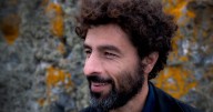 Sung in 3 languages, José González’s songs translate well in the U.S.