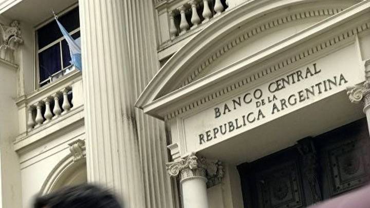 Deben bloquear a "contribuyentes no confiables"