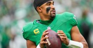 Eagles Film Review: Analyzing Jalen Hurts’ 2025 season so far