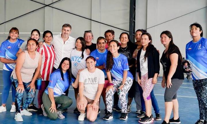 Achával: "El Centro Comunitario Papa Francisco abraza y acompaña a cada vecino