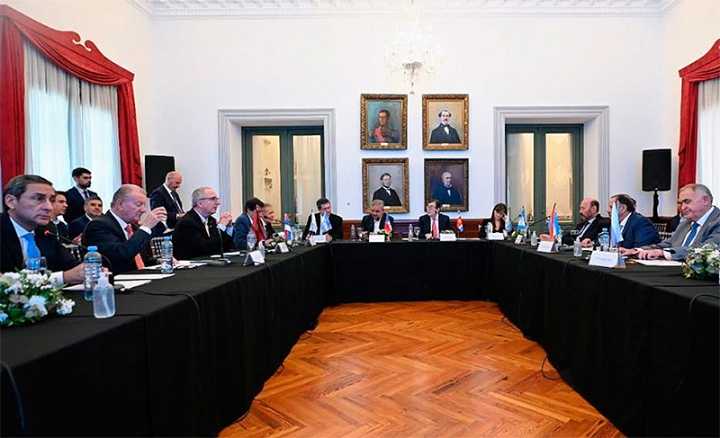 Los gobernadores del Norte Grande le pedirán una audiencia a Javier Milei