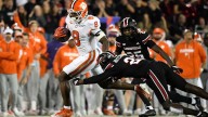 Clemson sneaks past No. 19 Louisville 20-19 despite botched punt snap and goal