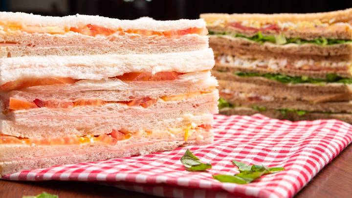 Día del Sándwich: Rosario celebra su tradición de miga con descuentos