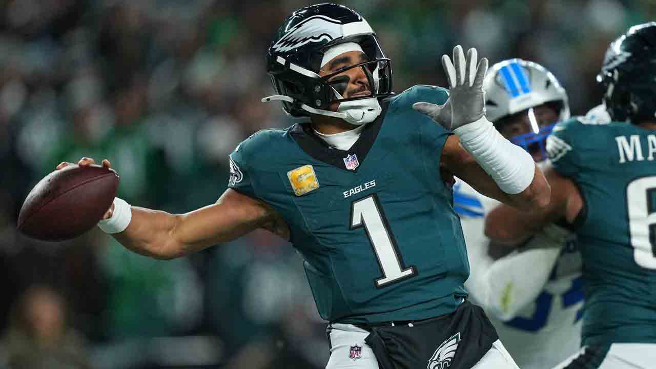Hurts’ lone touchdown leads Eagles over Lions in lacklustre offensive game