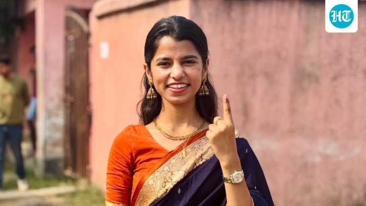 Who is Maithili Thakur? Popular folk singer and BJP candidate leads in Alinagar