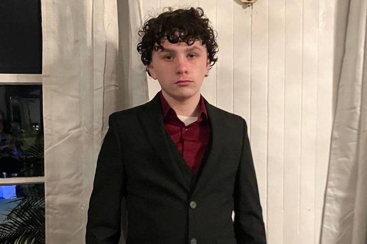 Boy, 15, fatally stabbed outside wild Long Island house party