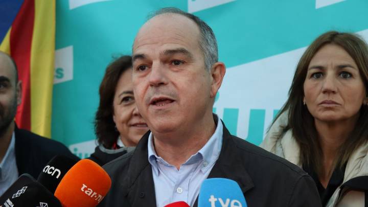 Turull evita pedir a Sánchez que convoque ya elecciones