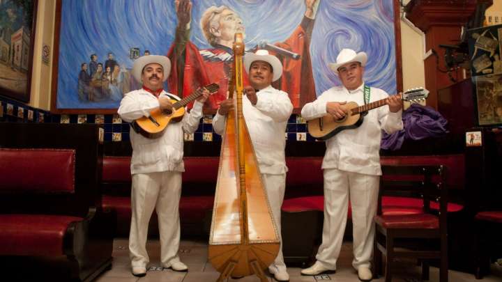 Salón Tenampa, el Recinto de la Música Vernácula, Cumple Un Siglo de Vida