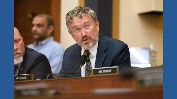 Many House Republicans will back a bill to release Epstein files, leaders of the effort say