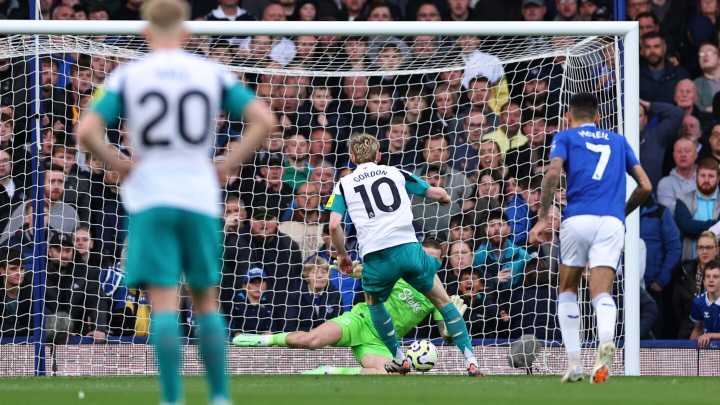 How to watch Everton vs Newcastle live: Stream link, TV channel, prediction, team news