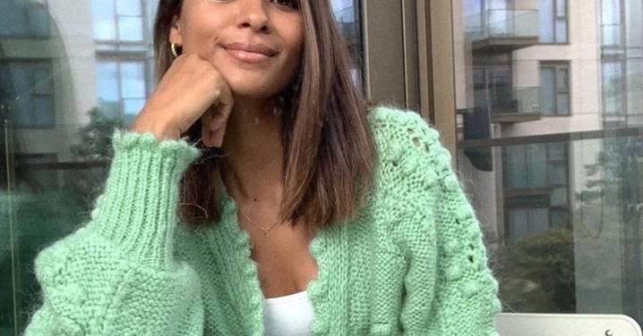 Adiós a los jerséis, esta chaqueta de lana de Zara elegante y con efecto tipazo es la clave para un look estiloso y calentito