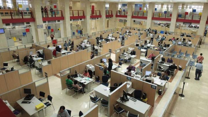 El Gobierno y CSIF lo confirman: la "superpaga extra de Navidad" será una realidad para los funcionarios canarios en diciembre